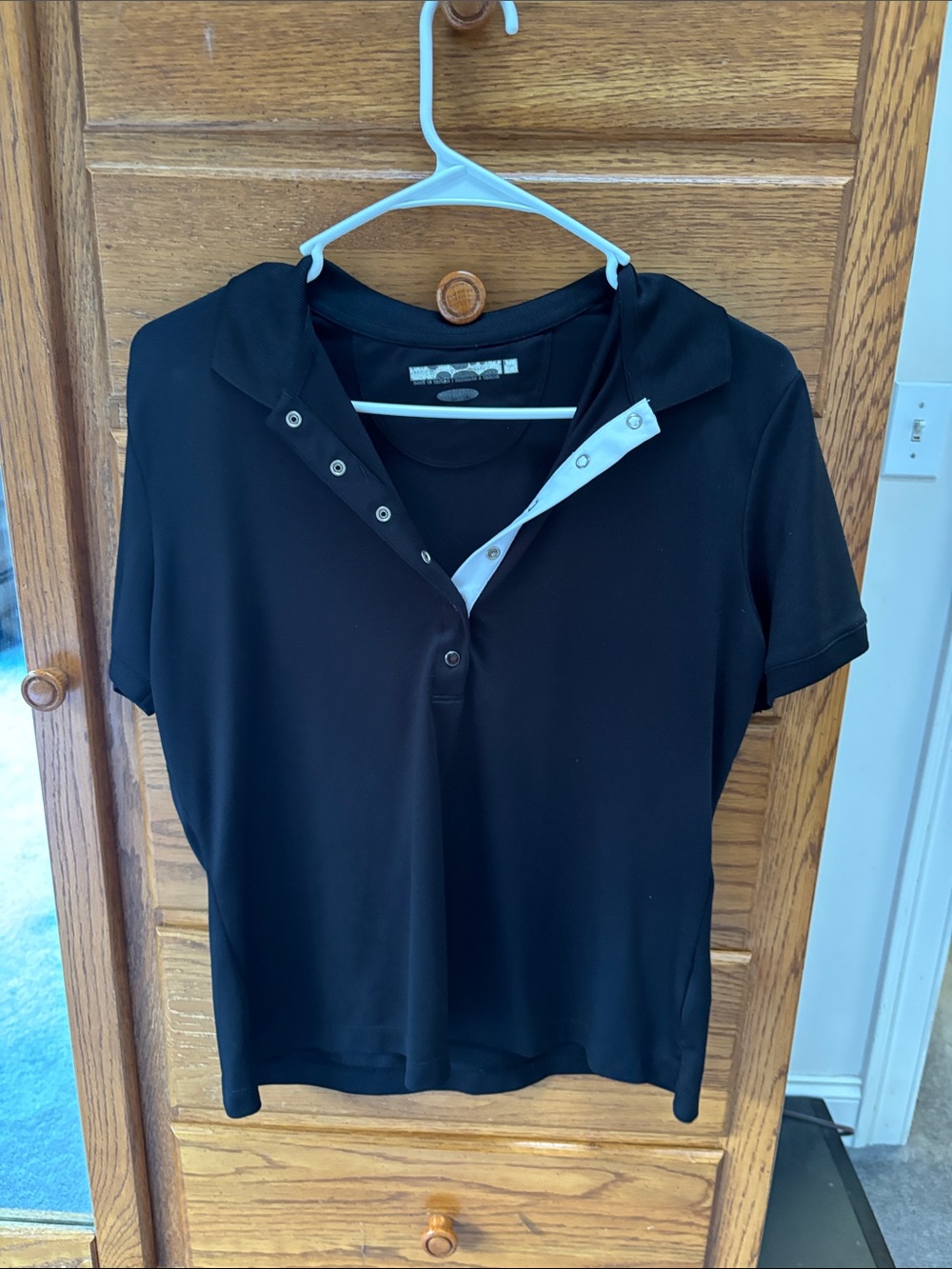 Source Unknown Black Short-Sleeve Snap Polo Top with Contrasting Placket